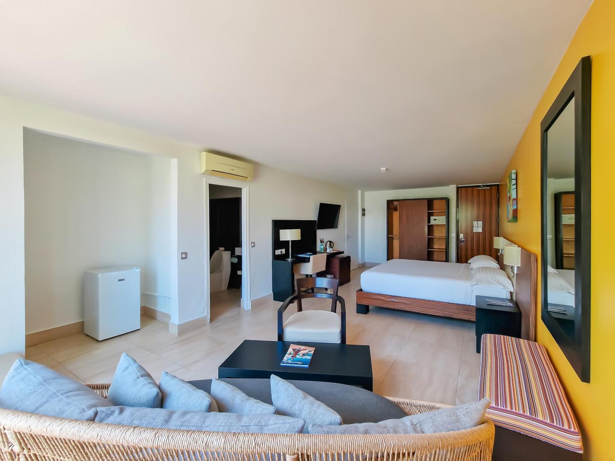 Baie Nettle Hommage Hotel & Residences מראה חיצוני תמונה